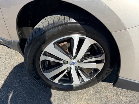 Used 2018 Subaru Outback 2.5i Limited AWD/4WD image 56