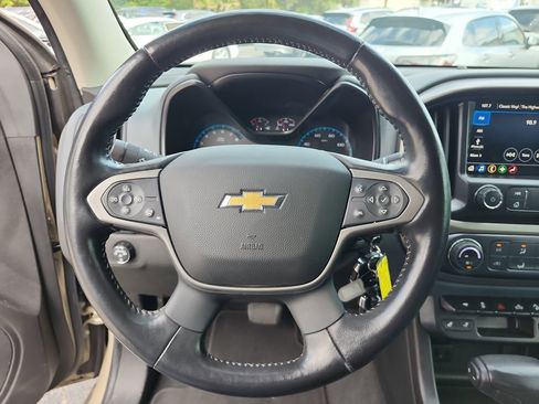 Used 2021 Chevrolet Colorado Z71 image 10