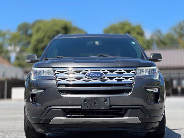 Used 2019 Ford Explorer XLT w/ Equipment Group 202A FWD image 2