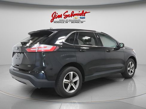 Used 2024 Ford Edge SEL w/ Convenience Package AWD/4WD image 6