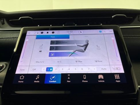 Used 2023 Jeep Grand Cherokee L Limited w/ Black Appearance Package image 26