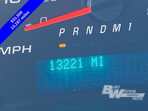 Certified 2024 Chevrolet Express 2500 w/ Driver Convenience Package image 23