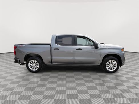 Used 2021 Chevrolet Silverado 1500 Custom AWD/4WD image 4