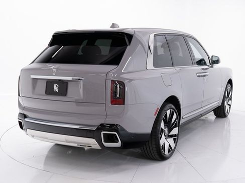 New 2026 Rolls-Royce Cullinan AWD/4WD image 5