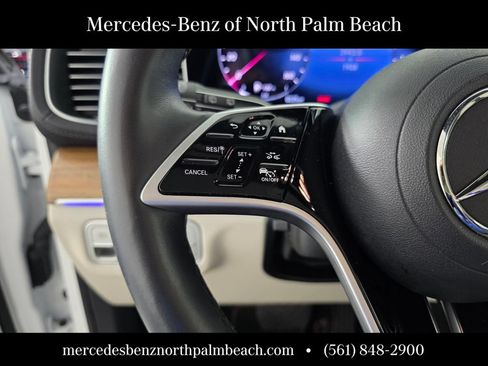 Certified 2025 Mercedes-Benz GLS 450 4MATIC image 18