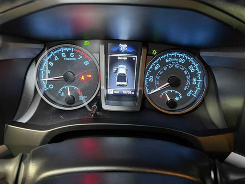 Used 2023 Toyota Tacoma TRD Pro image 36