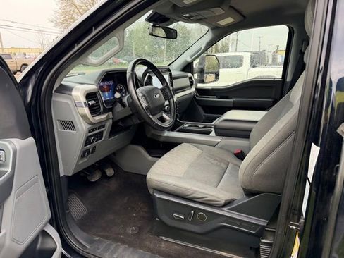 Used 2021 Ford F150 XLT w/ Equipment Group 302A High image 14
