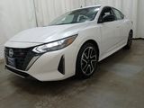 Used 2025 Nissan Sentra SR w/ SR Premium Package image 5
