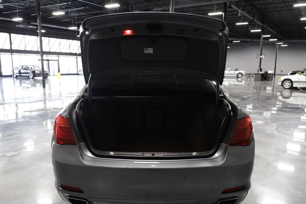 Used 2012 BMW 740Li RWD image 30