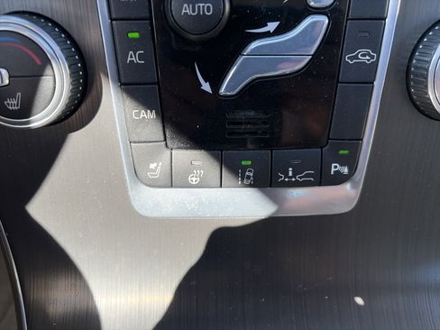 Used 2015 Volvo S60 T5 Platinum image 42