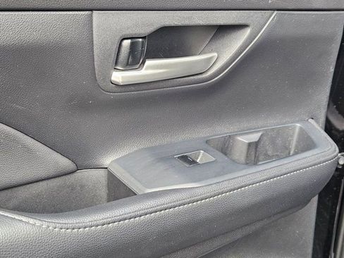 Used 2025 Toyota Grand Highlander XLE image 25