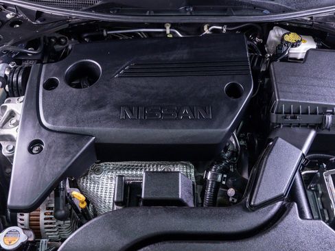Used 2018 Nissan Altima 2.5 SR w/ SR Special Edition FWD image 7