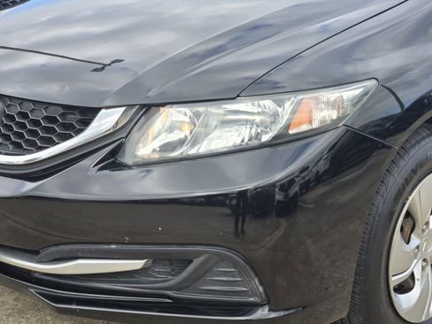 Used 2014 Honda Civic LX image 9