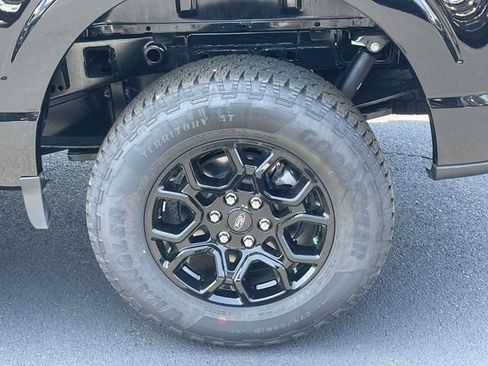 New 2026 Ford F150 XLT w/ Equipment Group 302A MID AWD/4WD image 4