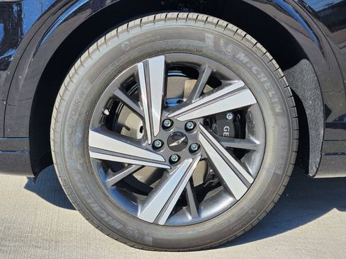 Used 2026 Genesis GV70 3.5T Sport Advanced AWD/4WD image 7