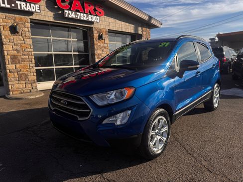 Used 2021 Ford EcoSport SE image 9