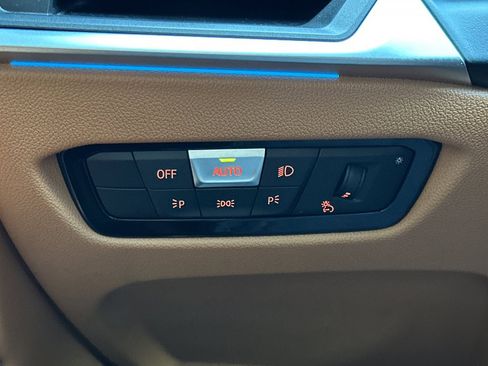 Used 2023 BMW i4 eDrive40 w/ M Sport Package RWD image 35