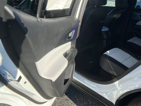 New 2026 Chevrolet Equinox EV LT image 14