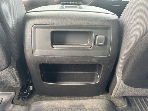 Used 2015 GMC Sierra 1500 SLT image 25