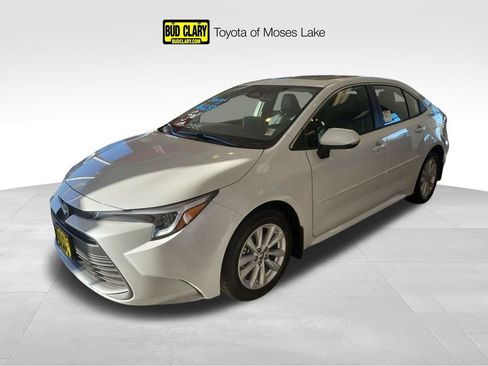 New 2025 Toyota Corolla XLE image 1