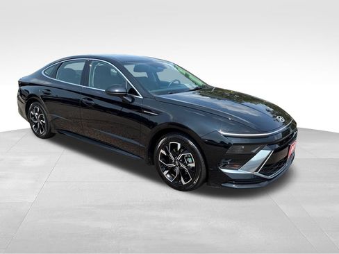 Used 2024 Hyundai Sonata SEL FWD image 8