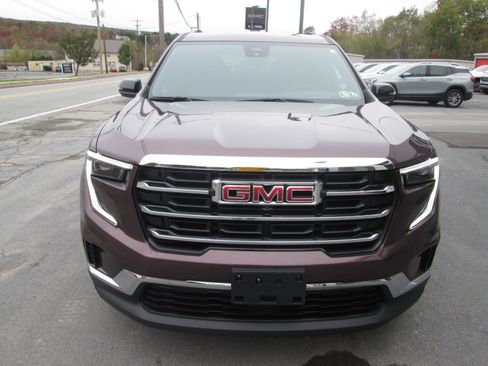 Certified 2025 GMC Acadia Elevation image 8