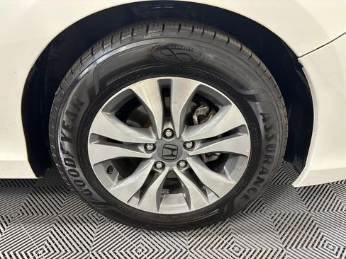 Used 2015 Honda Accord LX image 9