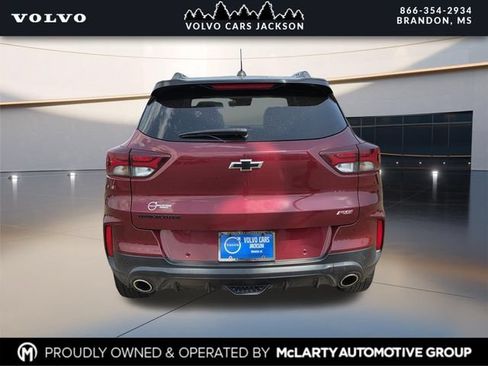 Used 2022 Chevrolet TrailBlazer RS w/ Technology Package FWD image 5