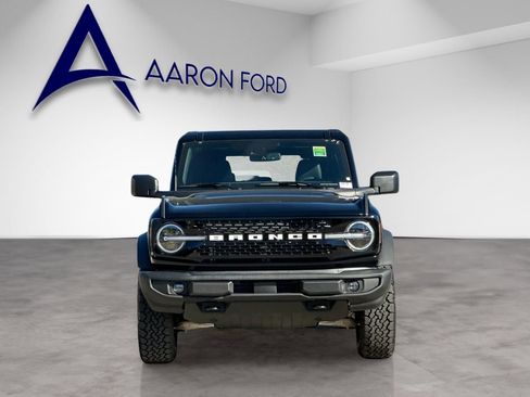 New 2026 Ford Bronco Outer Banks w/ Black Appearance Package AWD/4WD image 9