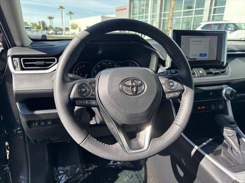 Certified 2023 Toyota RAV4 XLE w/ Convenience Package FWD image 15
