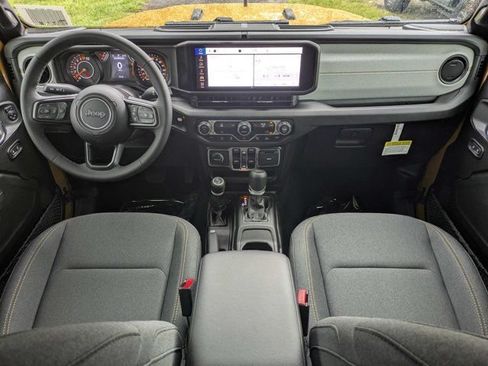 New 2026 Jeep Gladiator Sport AWD/4WD image 16