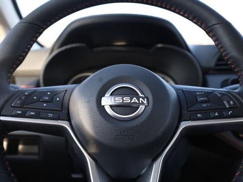 New 2025 Nissan Versa SR w/ Trunk Package image 8