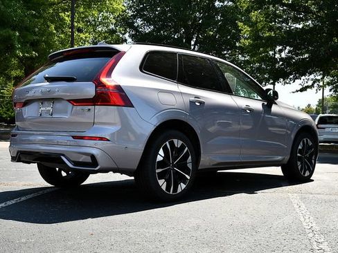 Used 2026 Volvo XC60 B5 Plus AWD/4WD image 7