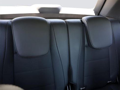 Certified 2025 Mercedes-Benz GLS 450 GLS 450 image 16