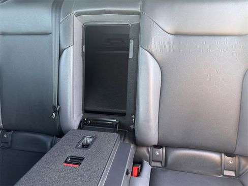 Used 2023 Volkswagen ID.4 Pro S image 25