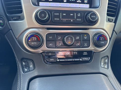 Used 2019 GMC Yukon XL Denali w/ Denali Ultimate Package image 25