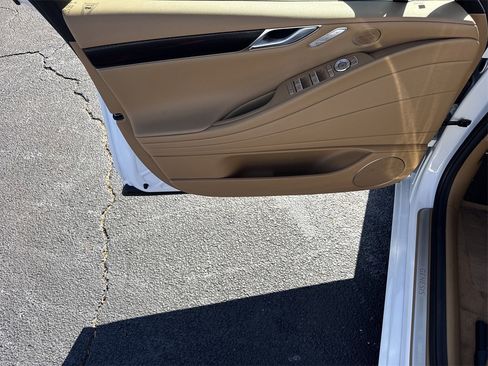 New 2026 Genesis G80 2.5T image 10