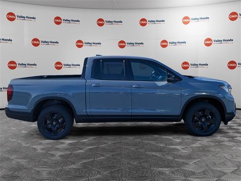 New 2026 Honda Ridgeline Black Edition image 4