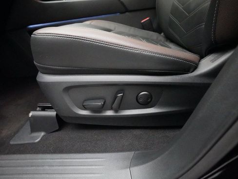 Certified 2024 Nissan Pathfinder Platinum w/ Cargo Package image 30