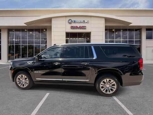Certified 2023 GMC Yukon XL Denali w/ Max Trailering Package AWD/4WD image 8