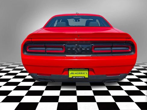 Used 2022 Dodge Challenger R/T RWD image 9