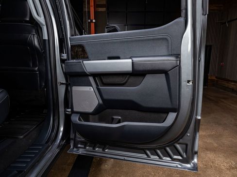 Used 2024 Ford F250 Lariat w/ Lariat Ultimate Package image 38