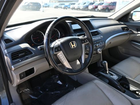 Used 2010 Honda Accord EX-L image 11