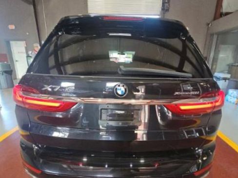 Used 2022 BMW X7 xDrive40i w/ Executive Package AWD/4WD image 7