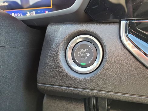 New 2026 Chevrolet Colorado W/T w/ WT Custom Package image 18