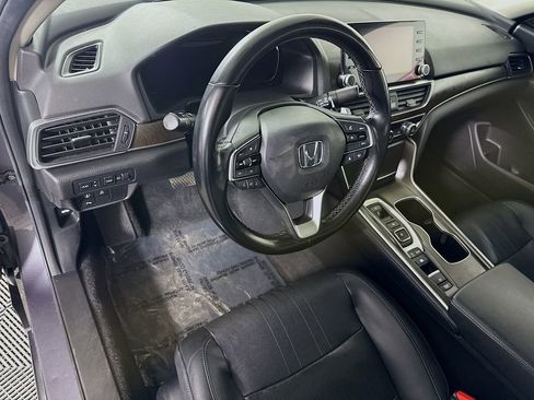 Used 2021 Honda Accord Touring image 19