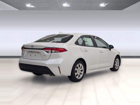 New 2026 Toyota Corolla LE image 7