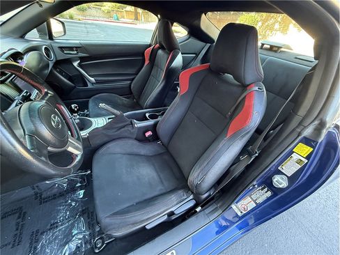 Used 2013 Scion FR-S image 11