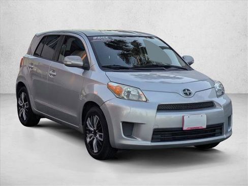 Used 2008 Scion xD image 3