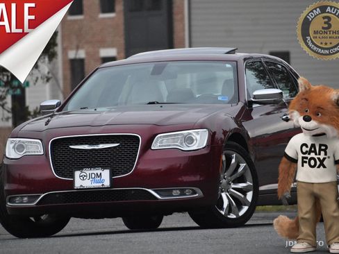 Used 2015 Chrysler 300 C w/ Light Group image 1